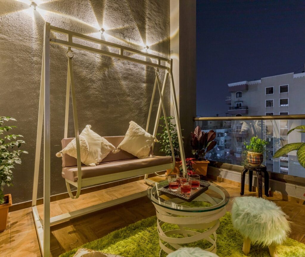 007 Interior Designer 1520x1280