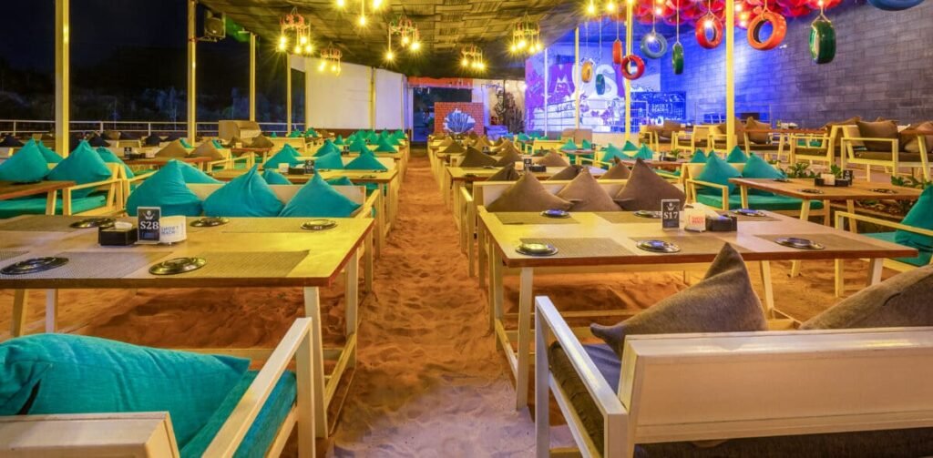 007 Restaurant Interior Designer 1 1200x590 1