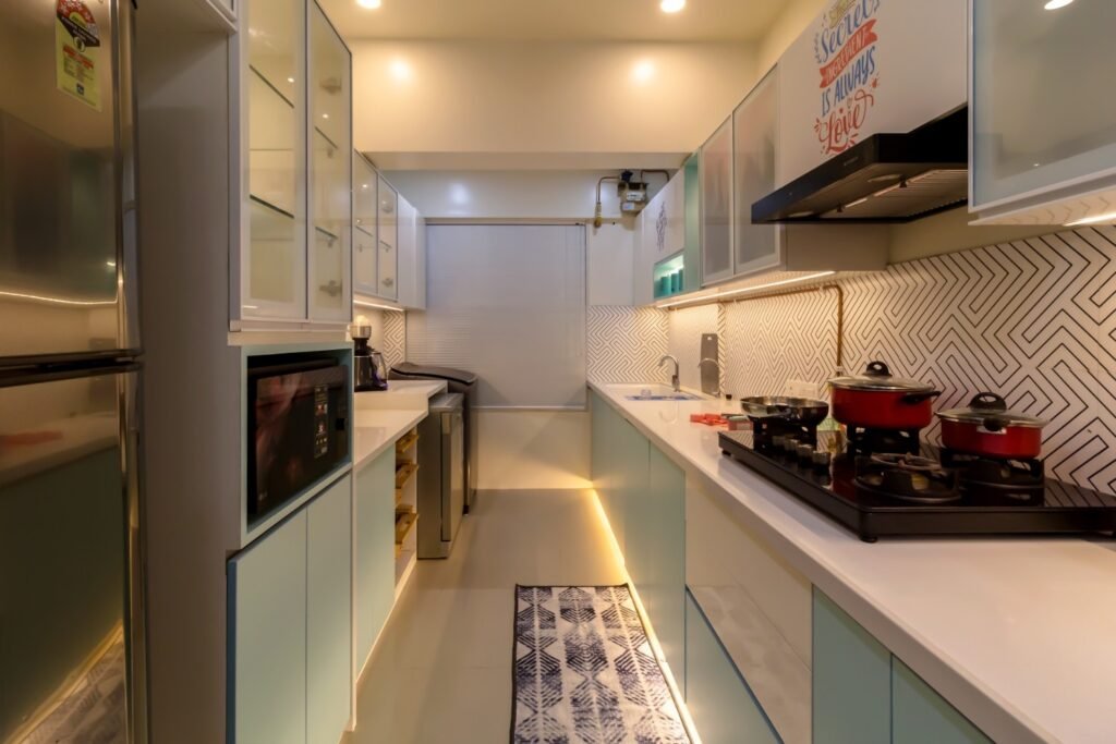 Compact kitchen that uses every inch (1)